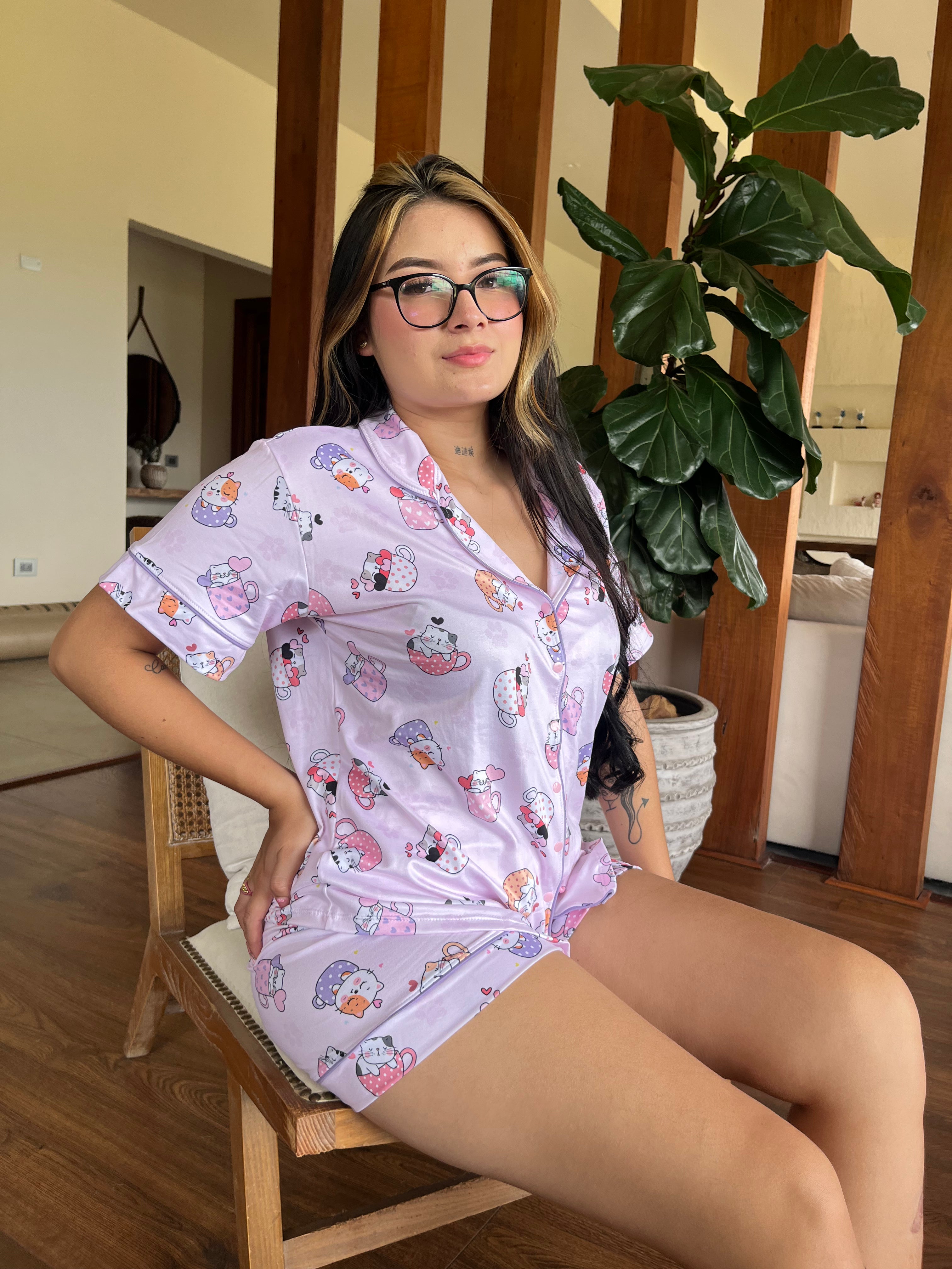 Premium Esencial short